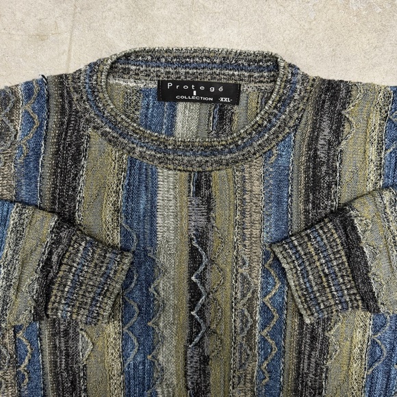Vintage 3D Knit Sweater - Picture 4 of 6